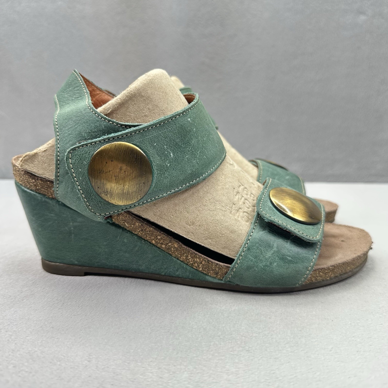 Womens Size 6.5 / 37 Taos Carousel 2 Sandals Green Leather High Heel Ankle Strap